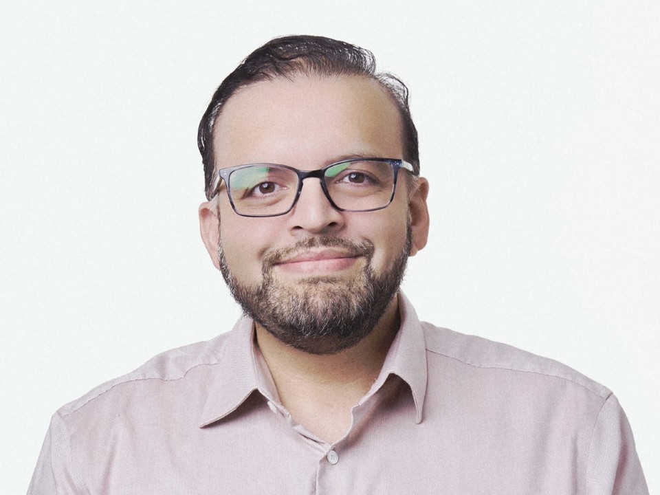 Mohammad Danish Khan, IOSH Chartered Member, wearing high-vis jacket and sunglasses