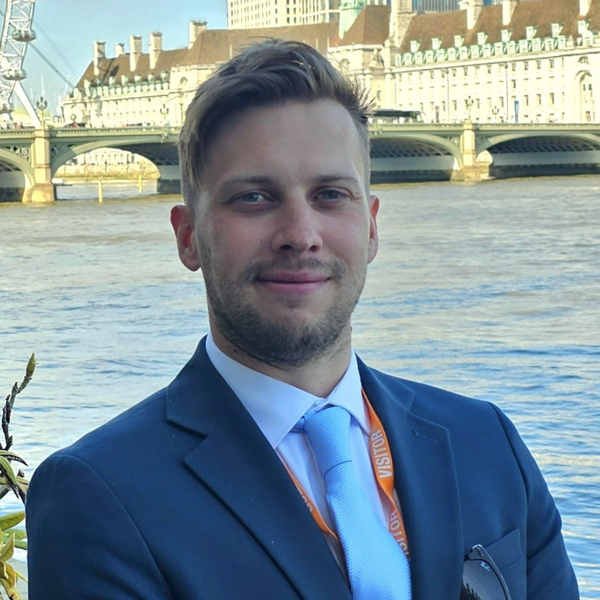 Anthony Houghton CertIOSH – Committee member