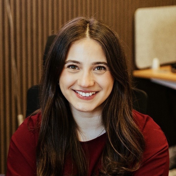 Georgia Harvey – Committee member