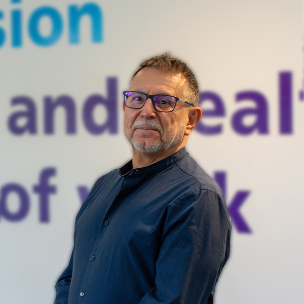 Ian (Ewhen) Hasioszyn CFIOSH